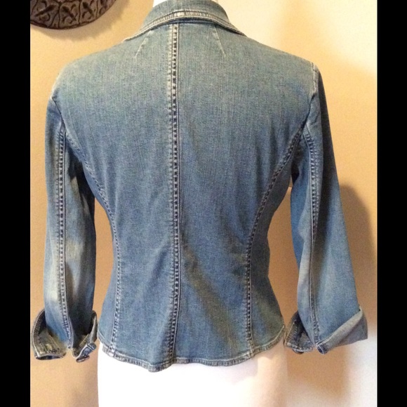 NWOT Super Cute Denim Jacket - Picture 3 of 4