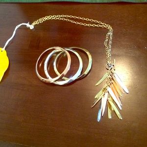 Chloe & Isabel jewelry set