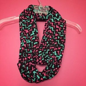Infinity scarf in soft jersey knit