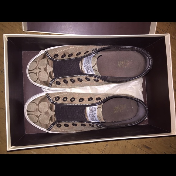 Coach Sneakers - Picture 1 of 2