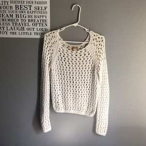OPEN KNIT SWEATER