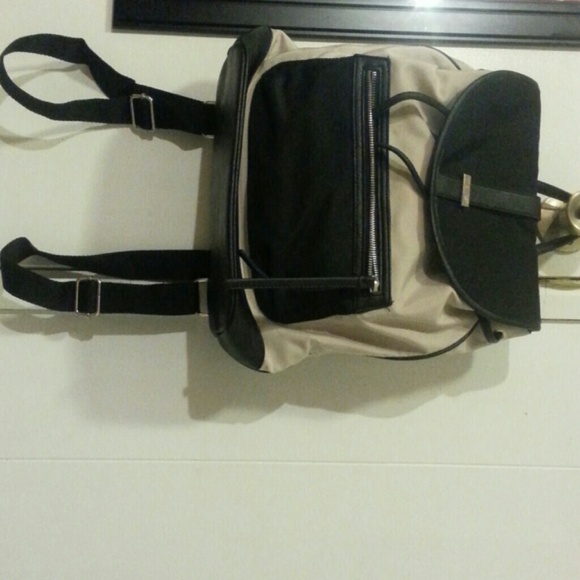 Backpack bag - Picture 2 of 4