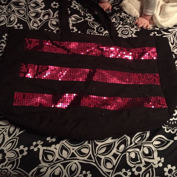 Victoria secrets bag - Picture 2 of 2