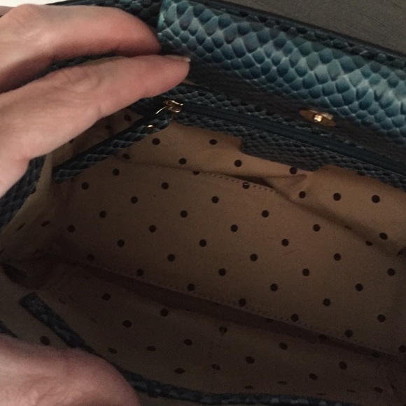 Bundled Kate Spade navy small bag nylon faux snake - Picture 2 of 3