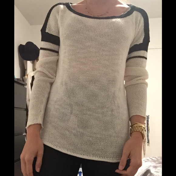Baseball style Sweater - Picture 1 of 4