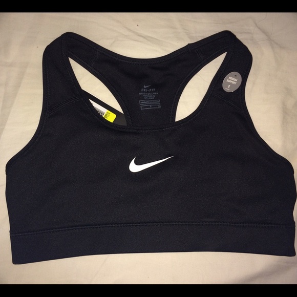 Black Nike sports bra