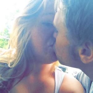 Meet your Posher, Joyce