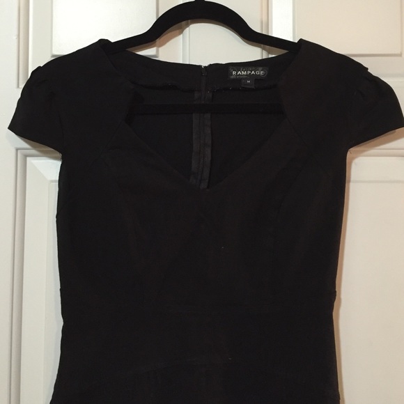 Black Rampage Sheath Dress - Picture 2 of 4