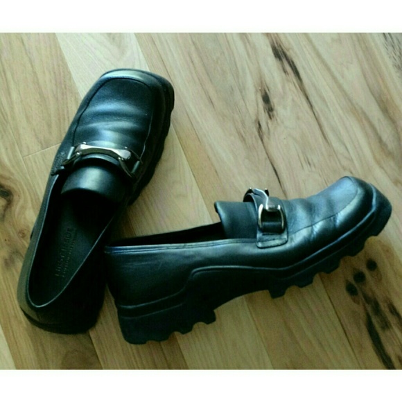 Black Shoes