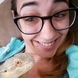 Meet your Posher, Brooke