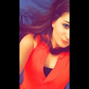 Meet your Posher, Michaela