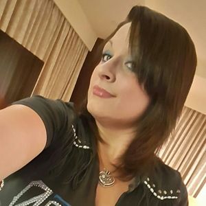 Meet your Posher, Randi