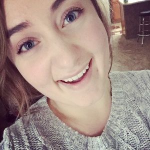 Meet your Posher, Lindsey