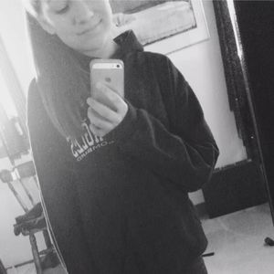 Meet your Posher, Lucinda