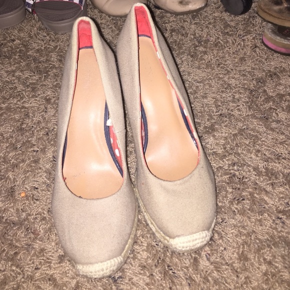 Tan wedges