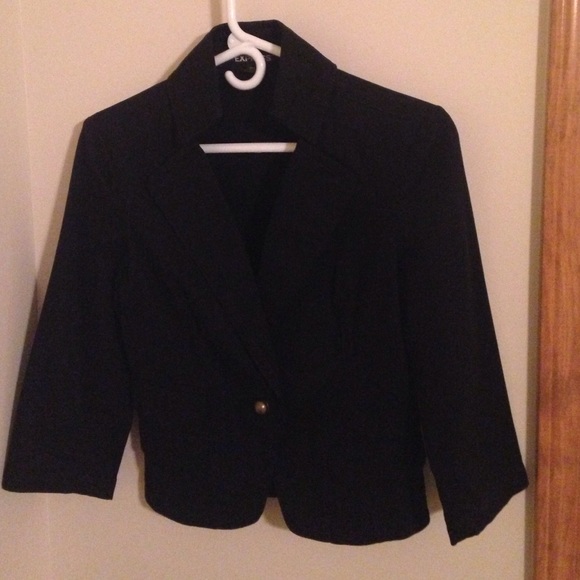 ❌SOLD❌Express Black Blazer - Picture 3 of 4