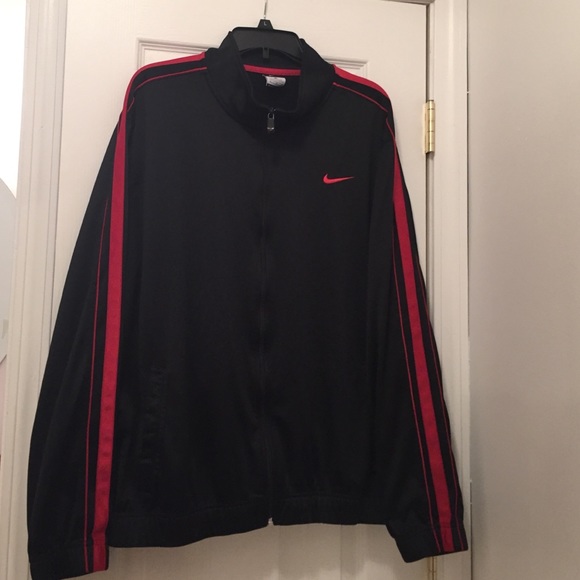 Men's Nike Pullover