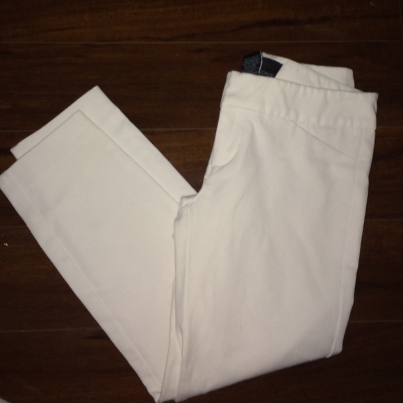 Cynthia Rowly business capris