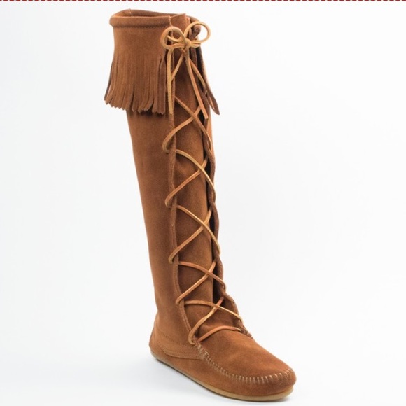 Minnetonka High Knee Lace Boots