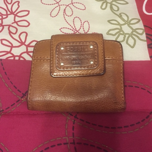 Fossil wallet