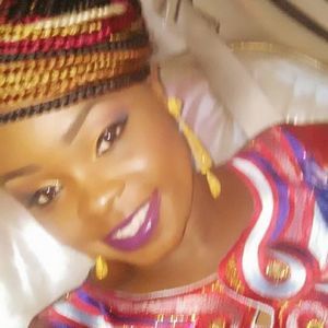 Meet your Posher, Kay