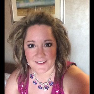 Meet your Posher, Allison