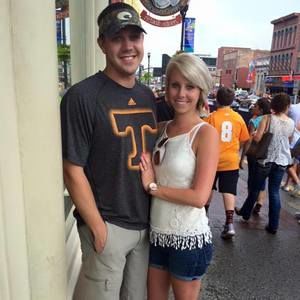 Meet your Posher, Courtney