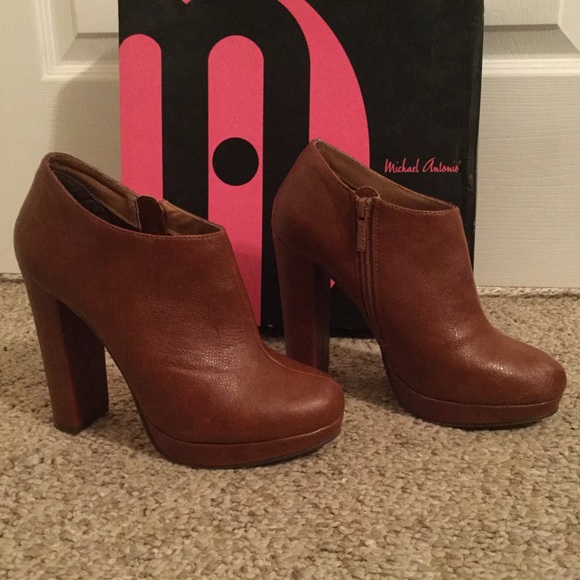 Michael Antonio Shoes - ๐๐Michael Antonio Mallory Booties In Cognac๐๐ Michael Antonio Shoes - ๐๐Michael Antonio Mallory Booties In Cognac๐๐