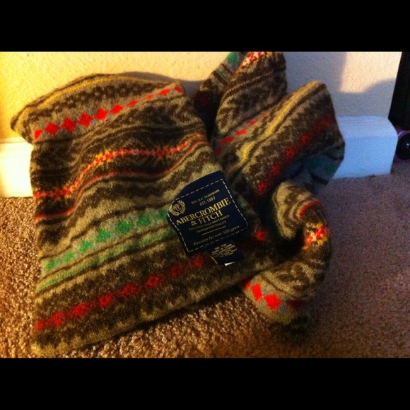 Abercrombie and Fitch wool scarf