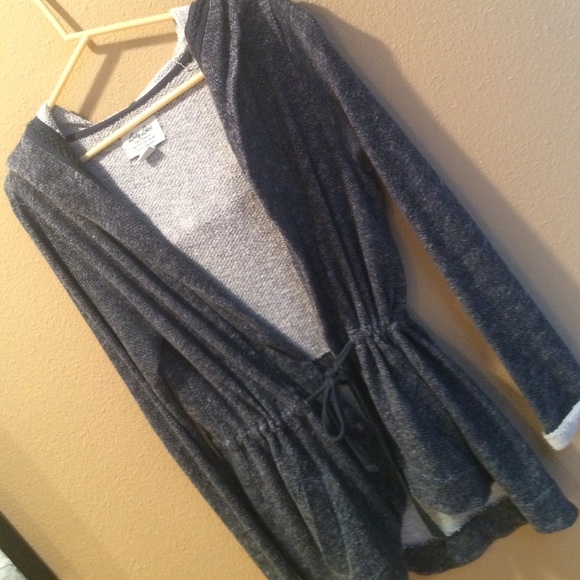 Adorable long cut hoodie