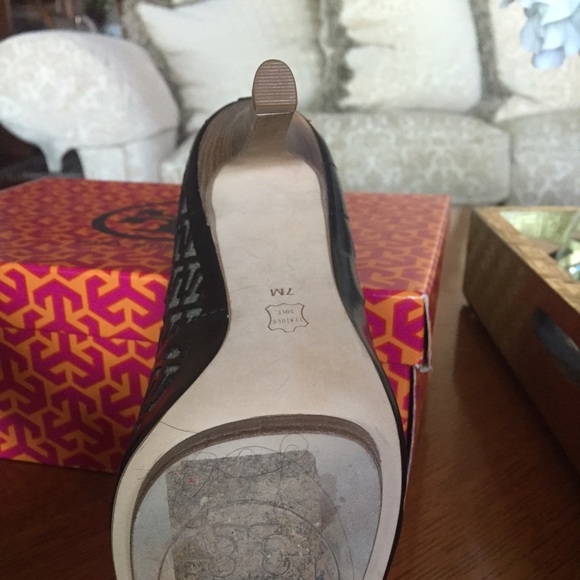 Tory Burch - Picture 4 of 4