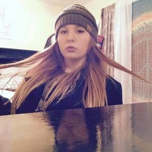 Meet your Posher, Zoe