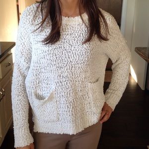 White polyester sweatshirt