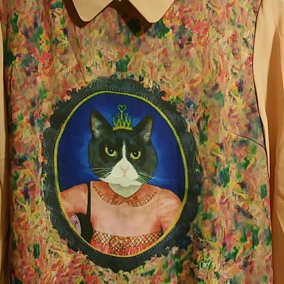 Adorable Princess Cat Blouse Very Unique Size S/M - Picture 2 of 4