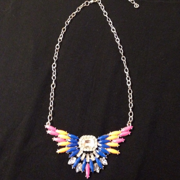 Statement Necklace - Picture 2 of 4