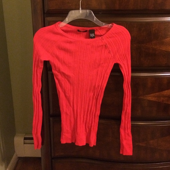 Moda International NWOT Red Shirt