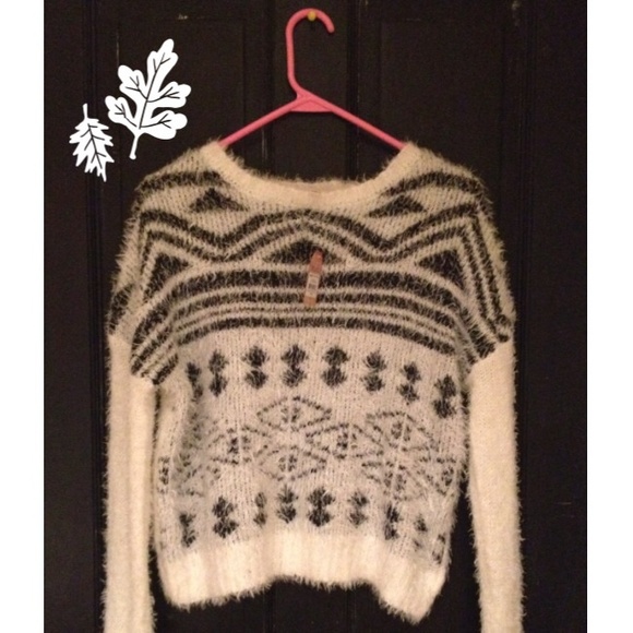 🍂New MUD Sweater🍂