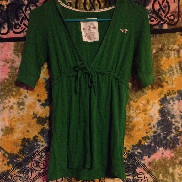 Hollister pullover