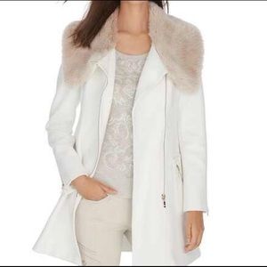 Faux fur collar coat