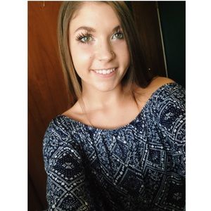 Meet your Posher, Mckenzie