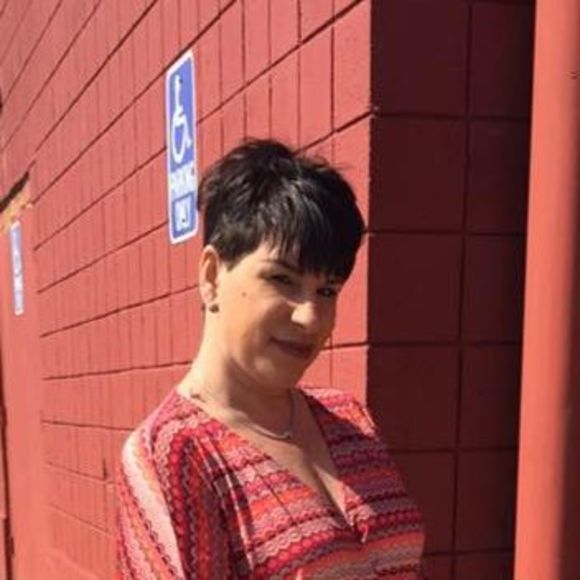 Meet your Posher, Diana