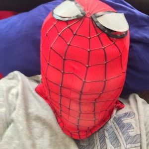 Meet your Posher, Gregory