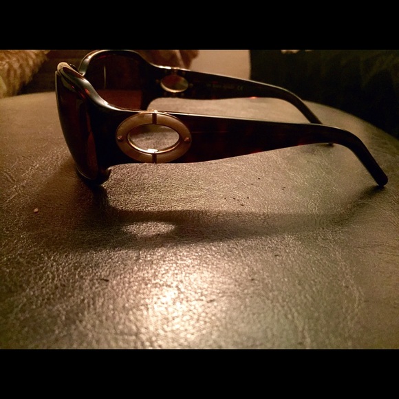Kate Spade sunglasses - Picture 2 of 3