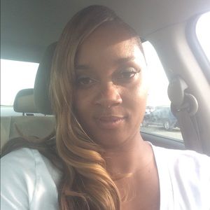Meet your Posher, Carolyn