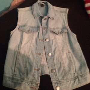 Jean Vest