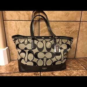Coach signature purse