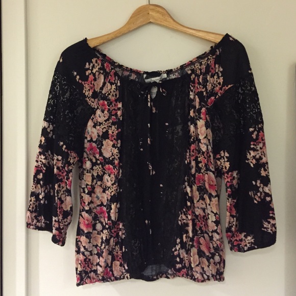 American Rag Boho Top - Picture 2 of 4