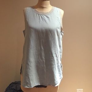 Sleeveless top