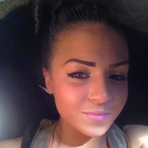 Meet your Posher, Ellen