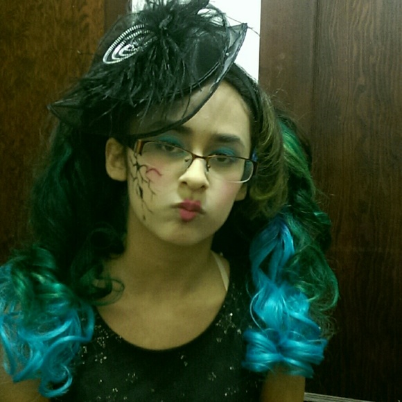 Hi everyone and thanks for stopping by!!! - Picture 3 of 4